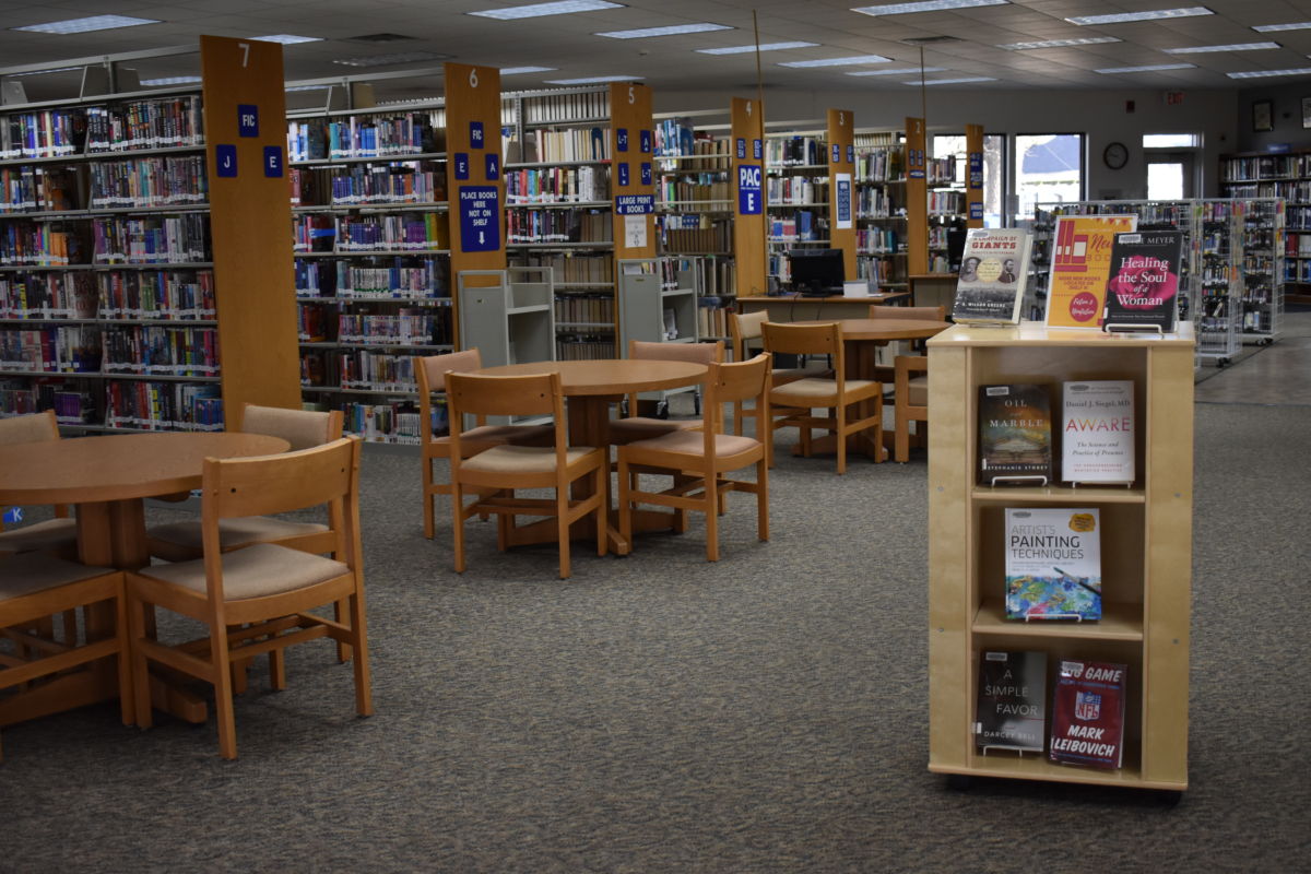 The Library Gallery - See the inside of The Olney Public Library