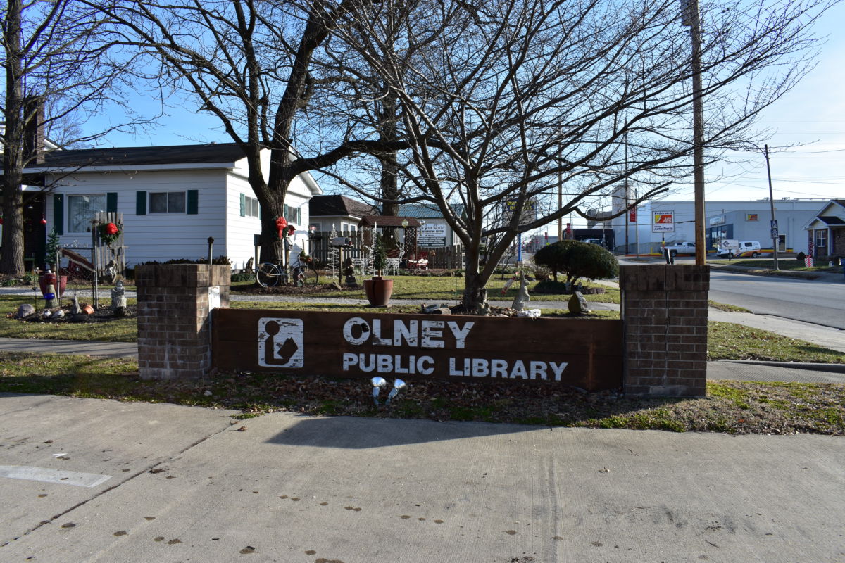 The Library Gallery See the inside of The Olney Public Library